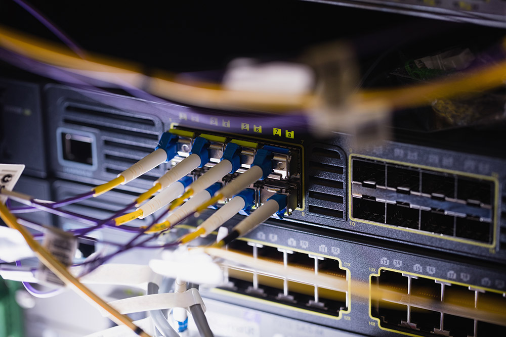 Infrastruktur Jaringan dan Server